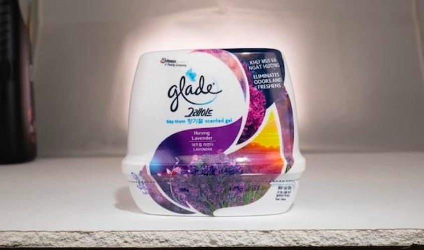 Sáp thơm glade 180g