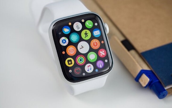 Nếu như pin của Apple Watch bị lỗi hoặc đã lâu <span class='marker'>ko</span> thay cũng sẽ dẫn <span class='marker'>tới</span> việc thường xuyên bị sập nguồn