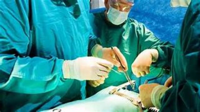Ngưu tất chữa dính ruột sau mổ
