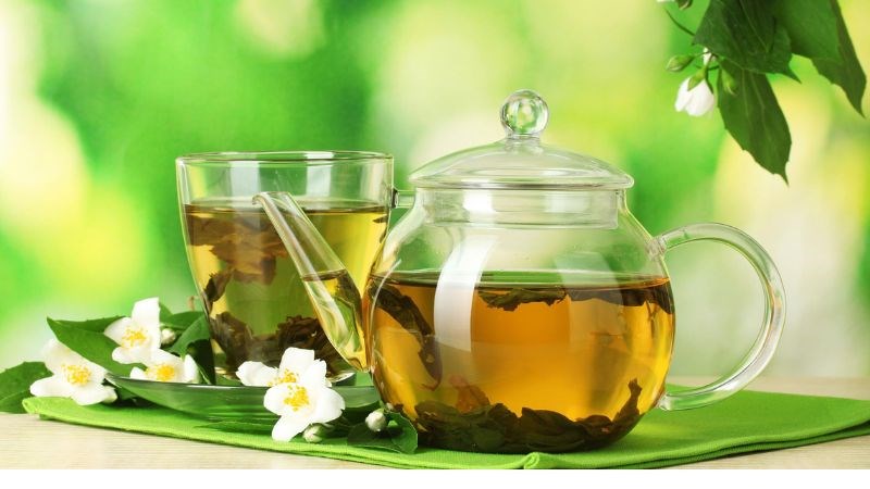 Rễ cây cẩm tú cầu khi lên men có thể tạo ra vị ngọt thơm cho trà