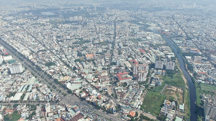 Quận 12 bắt đầu vào mùa mưa từ tháng 5 đến tháng 10