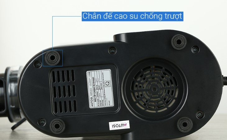 Máy ép chậm Mutosi MJ-SH621 có chân đế chống trượt giúp thiết bị hoạt động ổn định