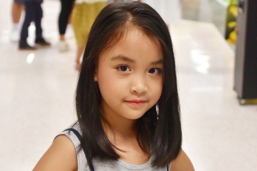 Kiểu tóc cho bé gái 10 tuổi ngang vai