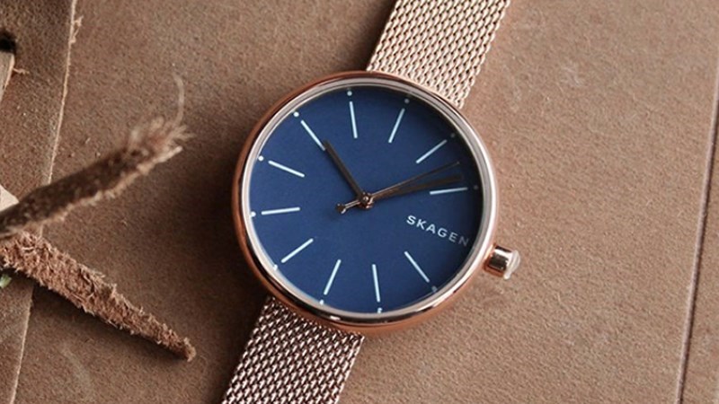 Đồng hồ Skagen chính hãng sẽ được trang bị kim đồng hồ thanh mảnh, sắc sảo