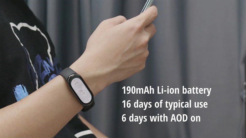 Mi Band 8 sở hữu viên pin 190 mAh giúp người dùng thoải mái sử dụng trong thời gian dài