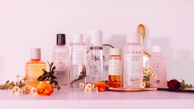Nên sử dụng nước hoa hồng tối đa 2 lần/ngày để cân bằng và làm ẩm da