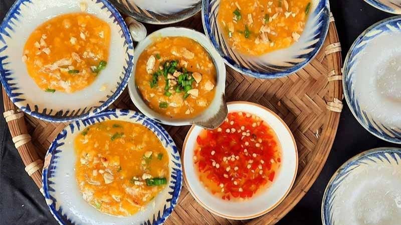 Bánh bèo là một trong những món ăn truyền thống phổ biến ở Việt Nam