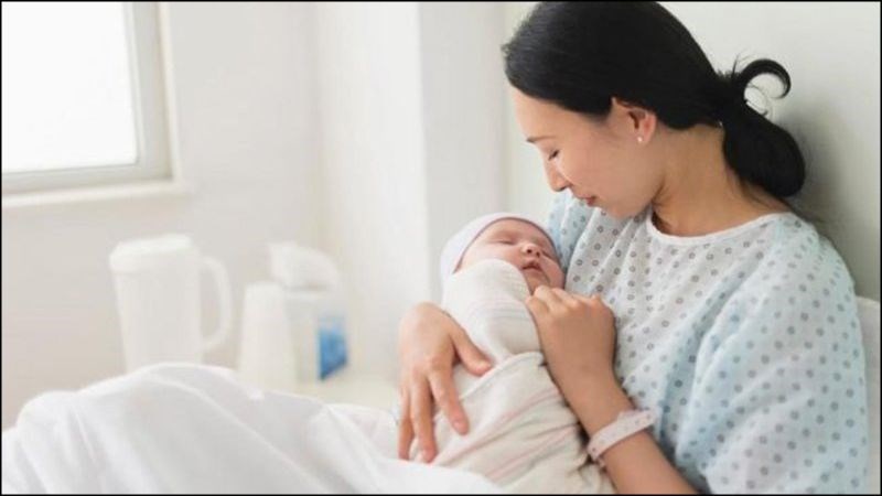Phụ nữ sau sinh có thể ăn bánh bèo, nhưng cũng cần chú ý đến lượng và tần suất