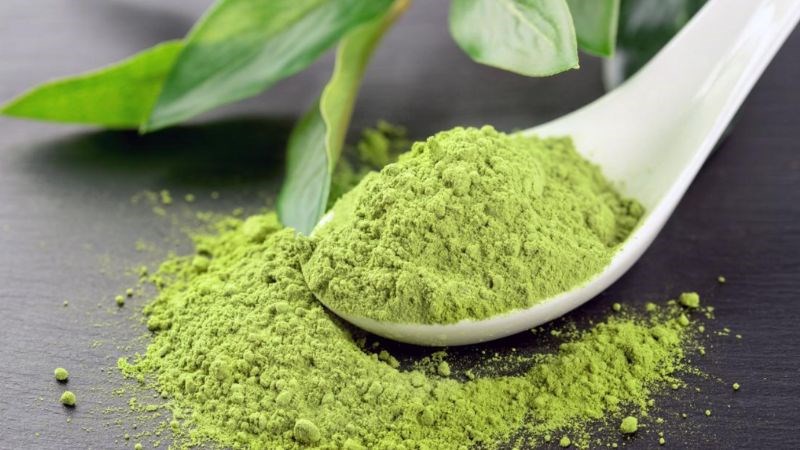 Bột trà xanh giúp ngăn chặn tình trạng lão hoá