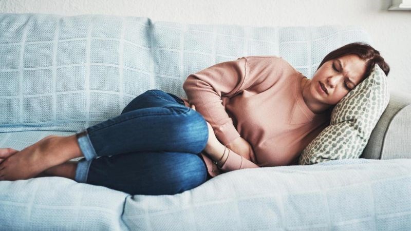 Bầu c&oacute; t&iacute;nh h&agrave;n n&ecirc;n người bị tỳ vị hư h&agrave;n, lạnh bụng kh&ocirc;ng n&ecirc;n ăn