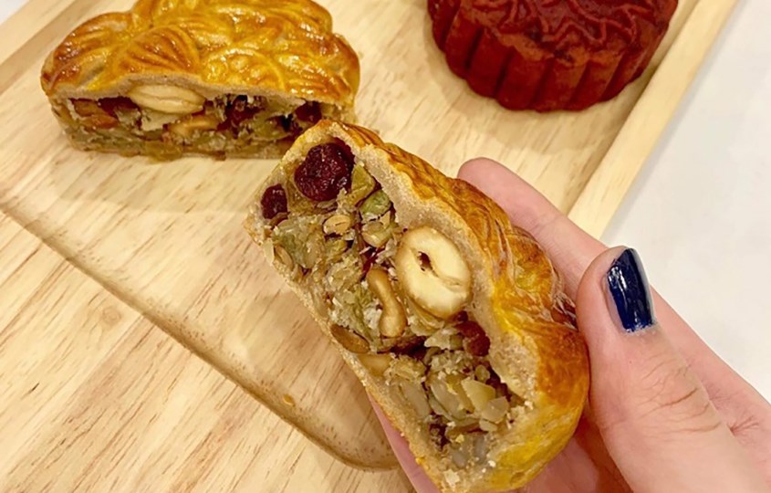 Bánh Trung thu nhân trái cây khô & các loại hạt