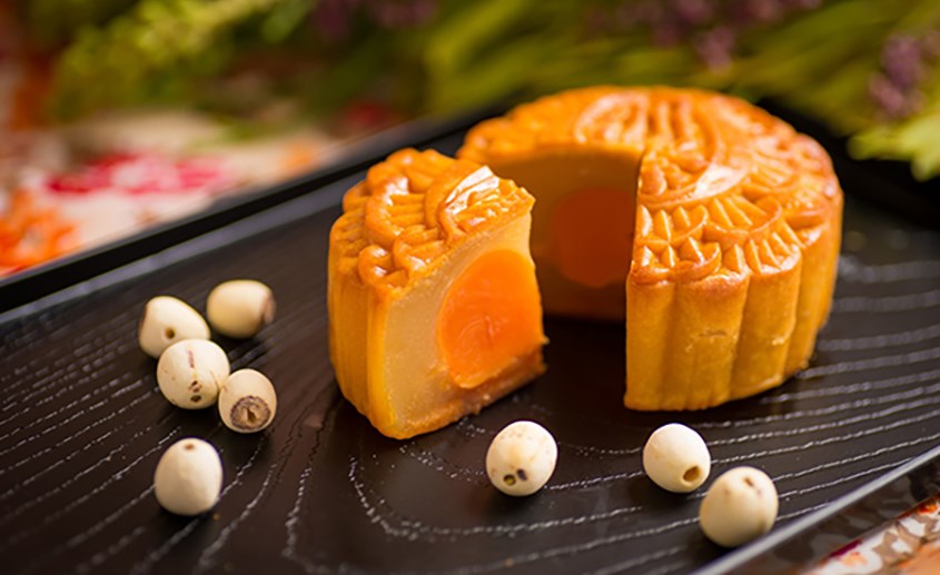 Bánh nướng nhân hạt sen