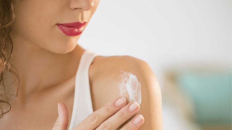 Sữa dưỡng thể giúp cung cấp độ ẩm và bổ sung dưỡng chất cho da