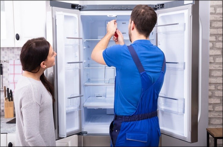 Liên hệ với nhân viên kỹ thuật sớm nhất để khắc phục sự cố Hitachi nếu reset tủ lạnh không hiệu quả