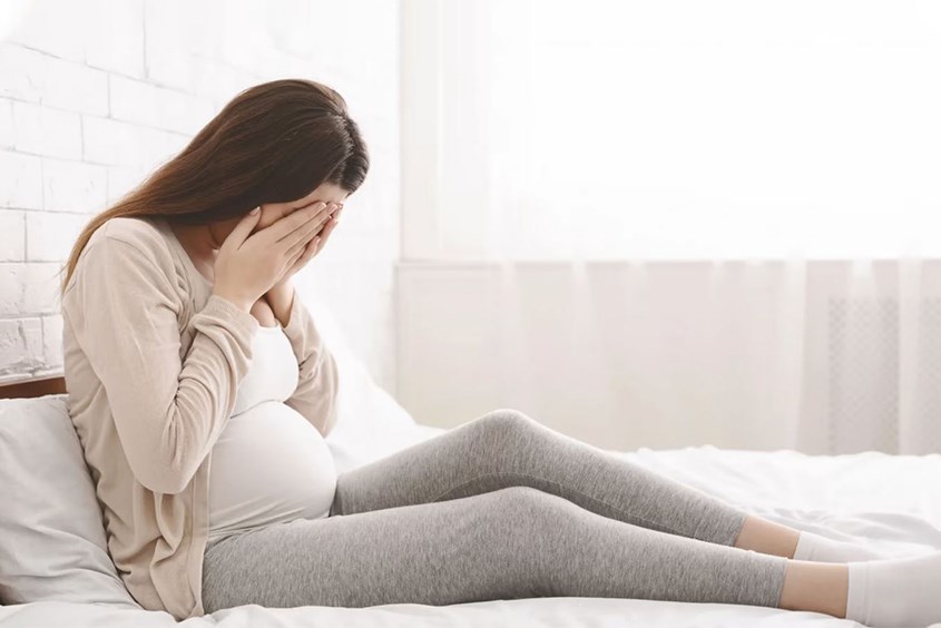 Bà bầu đau đầu khi thai nhi 15 tuần tuổi