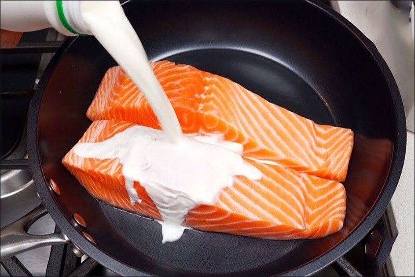 Nấu cháo bí đao cho bé ăn dặm