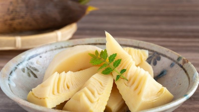Ăn nhiều măng có thể gây ngộ độc và giảm tiết sữa ở mẹ 