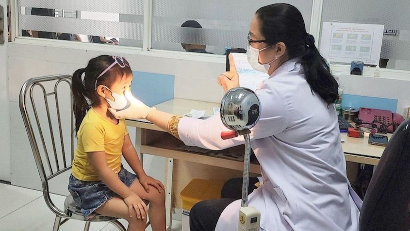 Tình hình bệnh đau mắt đỏ đang bùng phát và lây lan trên diện rộng