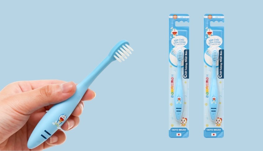 Bàn chải cho bé Taiyo Doraemon Baby lông mềm (dưới 5 tuổi)