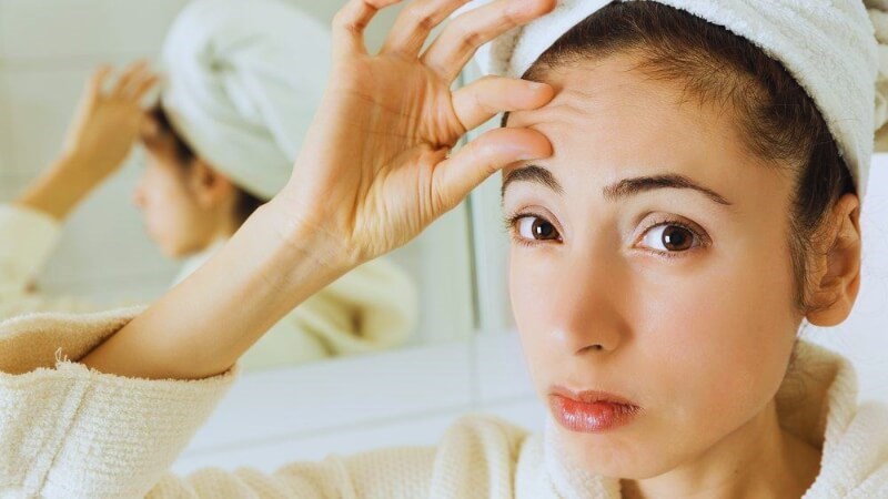 Nhăn mặt, cau mày dễ gây hình thành nếp nhăn