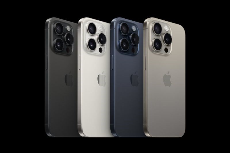 iPhone 15 Pro Max 512GB có 4 tông màu titan chủ đạo lạ mắt iPhone 15 Pro Max 512GB có 4 tông màu titan chủ đạo lạ mắt