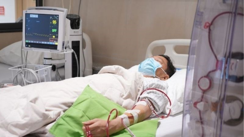 Chạy thận nhân tạo giúp giúp cơ thể loại bỏ chất lỏng dư thừa và chất thải từ máu