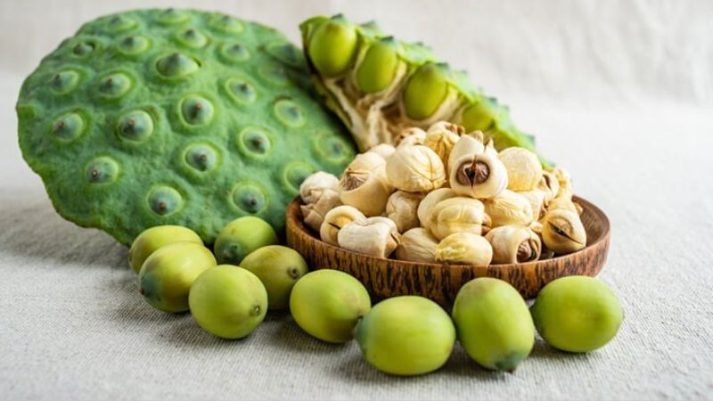 Hạt sen có tác dụng an thần giúp thư giãn trí não