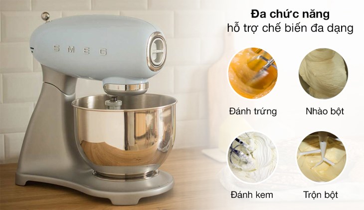Máy trộn bột đa năng Smeg SMF02PBEU (535.43.608) được trang bị đa chức năng giúp bạn chế biến được nhiều món ăn dễ dàng
