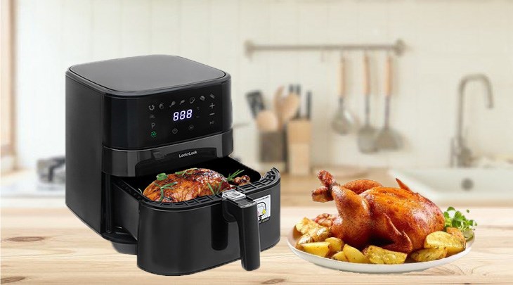 Bạn không nên cho quá nhiều thực phẩm vào nồi chiên không dầu Lock&Lock EJF284BLK 5.5 lít để tránh việc thức ăn chín không đều hoặc không chín
