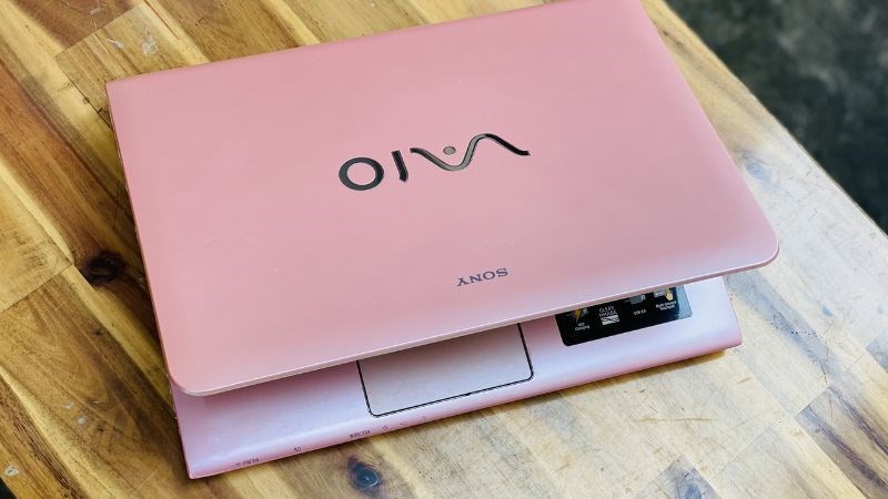 Laptop VAIO được nhiều chị em sử dụng