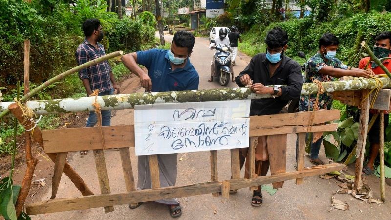 Chính quyền địa phương đã cách ly nghiêm ngặt để ngăn chặn sự lan truyền của virus
