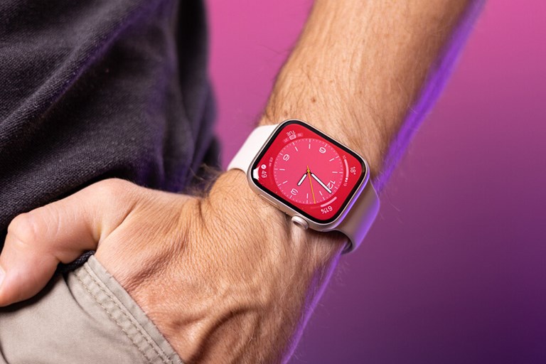 Apple Watch Series 9 được trang bị con chip Apple S9 với bộ nhớ 64GB rộng lớn