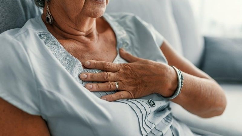 Vitamin C giúp giảm cholesterol xấu, bảo vệ sức khỏe tim mạch