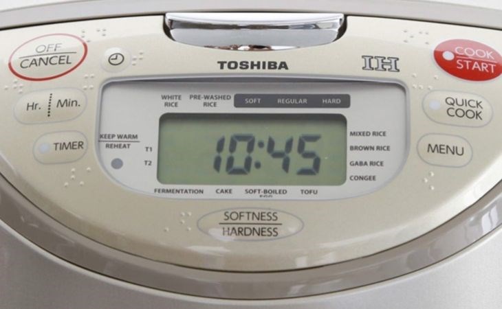 Nồi cơm điện Toshiba được trang bị nhiều chức năng đáp ứng nhu cầu người dùng