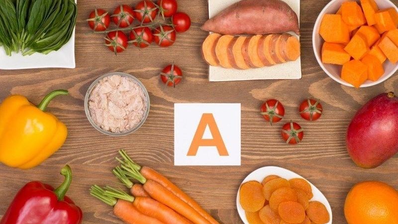 Lựa chọn thuốc bổ mắt cần quan tâm một số thành phần quan trọng như vitamin A, vitamin C...