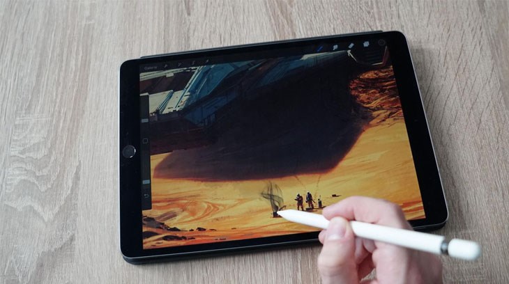 iPad Pro 10.5 inch sử dụng chip Apple A10X mang lại hiệu suất xử lý nhanh và đồ họa mạnh hơn 