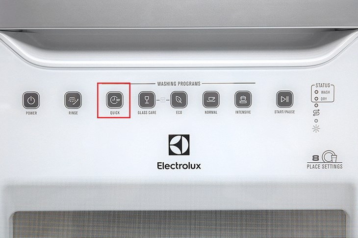 Chương trình Quick trên máy rửa chén mini Electrolux ESF6010BW chỉ mất khoảng 30 phút, giúp tiết kiệm thời gian rửa