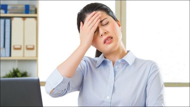 Bổ sung thừa vitamin A-D có thể gây đau đầu