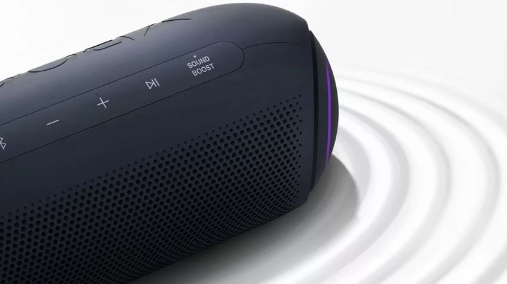 LG XBoom Go PL7 được hỗ trợ công nghệ Sound Boost tăng cường chất âm trầm mạnh mẽ và bùng nổ