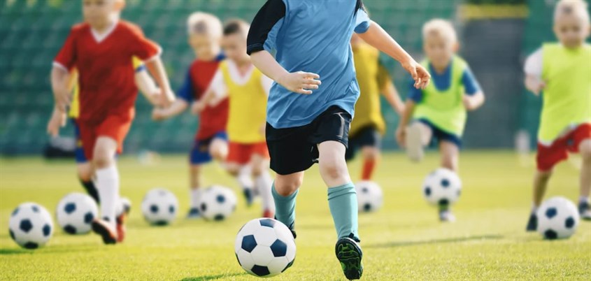 Sau khi mặc xong, bạn nên giặt ngay để quần áo được đảm bảo độ bền