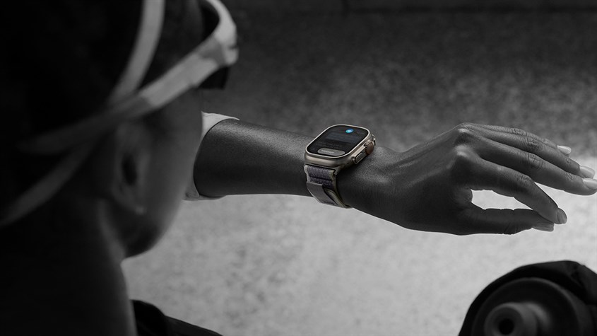 Apple Watch SE 2022 và Apple Watch Ultra 2 đều được trang bị Bluetooth v5.3 hiện đại 