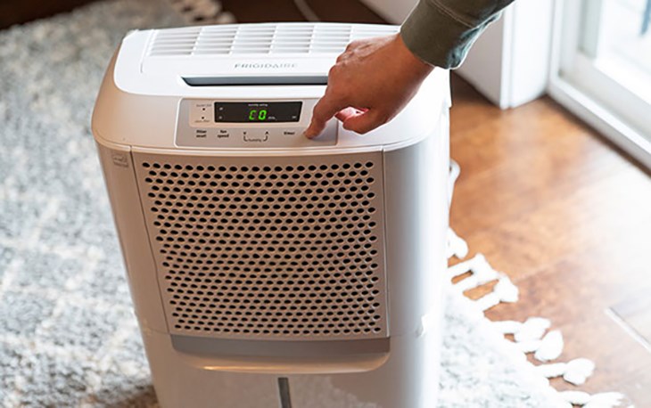 Bạn nên tắt máy khi không có nhu cầu sử dụng nữa để tiết kiệm năng lượng cũng như đảm bảo tuổi thọ máy