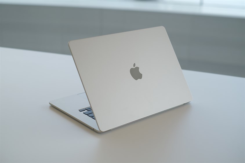 MacBook 512GB phù hợp với người dùng thường sử dụng các ứng dụng chuyên môn với tác vụ nặng MacBook 512GB phù hợp với người dùng thường sử dụng các ứng dụng chuyên môn với tác vụ nặng