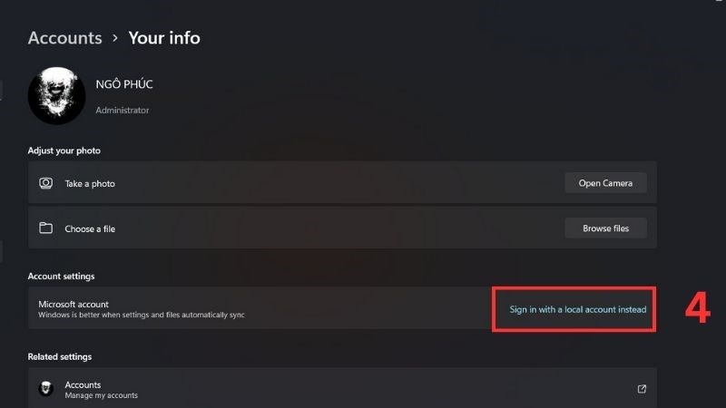 Bấm vào dòng Sign in with a local account instead