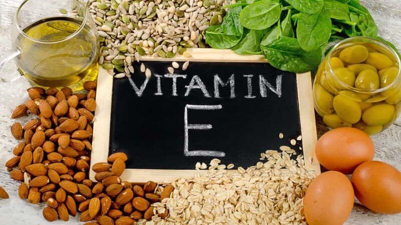 Liều lượng d&ugrave;ng vitamin E phụ thuộc v&agrave;o từng độ tuổi