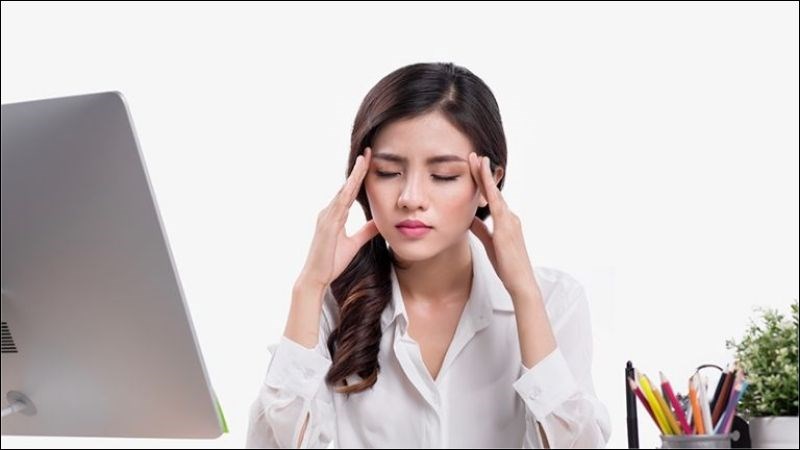 Mệt mỏi có thể do hệ thần kinh trung ương bị ảnh hưởng bởi các chất trong thuốc, gây mất cân đối và làm bạn cảm thấy uể oải