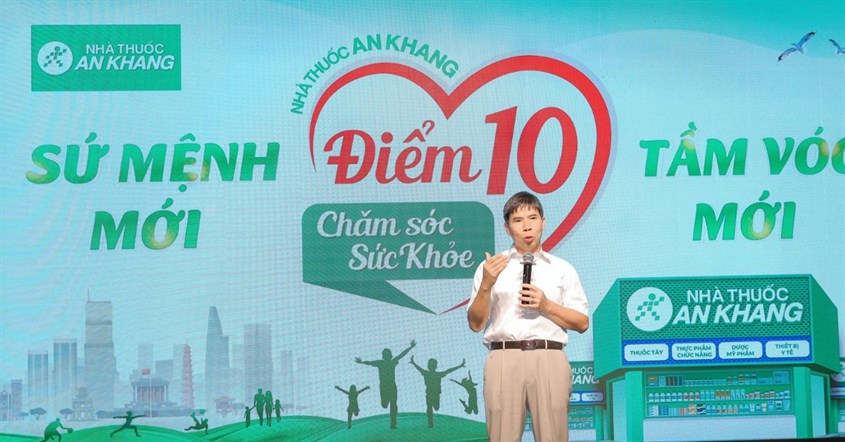 Chủ tịch Nguyễn Đức Tài chia sẻ về hành trình phát triển chuỗi nhà thuốc An Khang