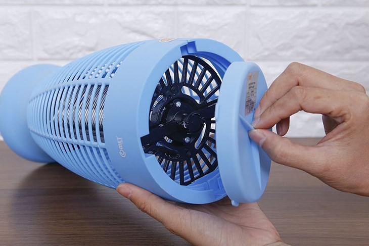 Định kỳ thay bóng đèn để thiết bị hoạt động tốt nhất
