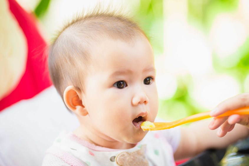 Các món cháo trứng cút cho bé ăn dặm bổ dưỡng