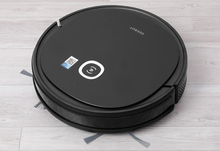 Robot hút bụi lau nhà Ecovacs U2 Pro không sạc được là do điểm tiếp sạc giữa dây sạc và dock sạc bị lỏng